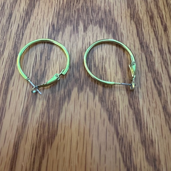 Set of 4 Hoop Earrings - Picture 5 of 5